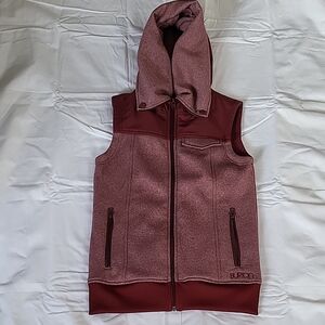 Burton Burgundy Hooded Vest size S